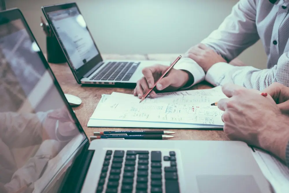 How Structured Site Visits Drive Brand Compliance Across Store Networks